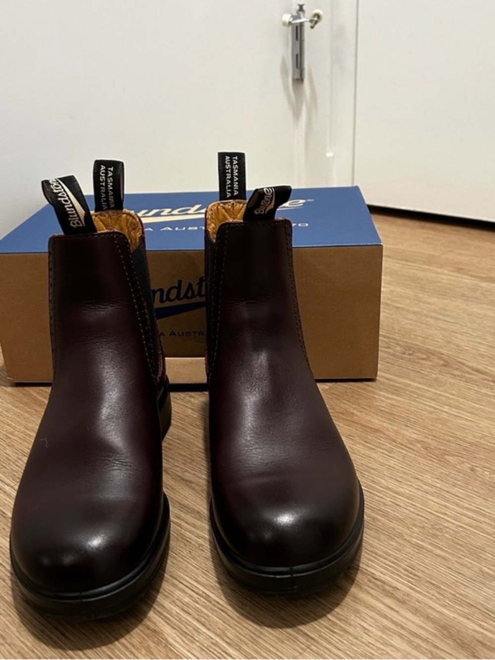 Blundstone Chelsea Shiraz leather